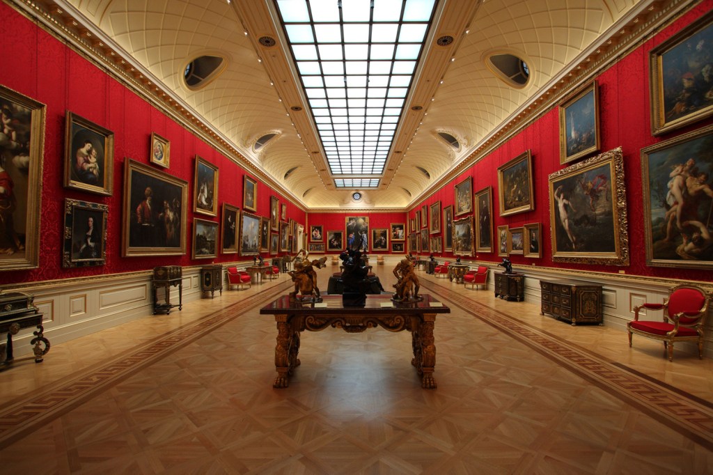 3-2-C: The Wallace Collection,&nbsp;London